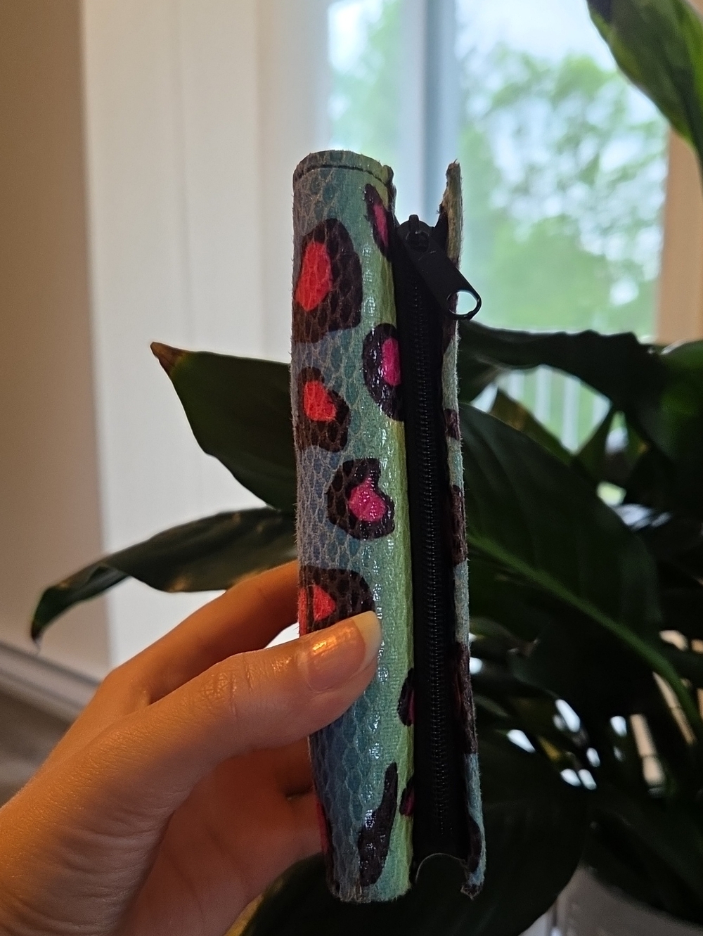 Colorful Leopard Wallet - Picture 3 of 5